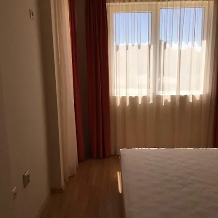 Apartman Vase With Pool Ravda